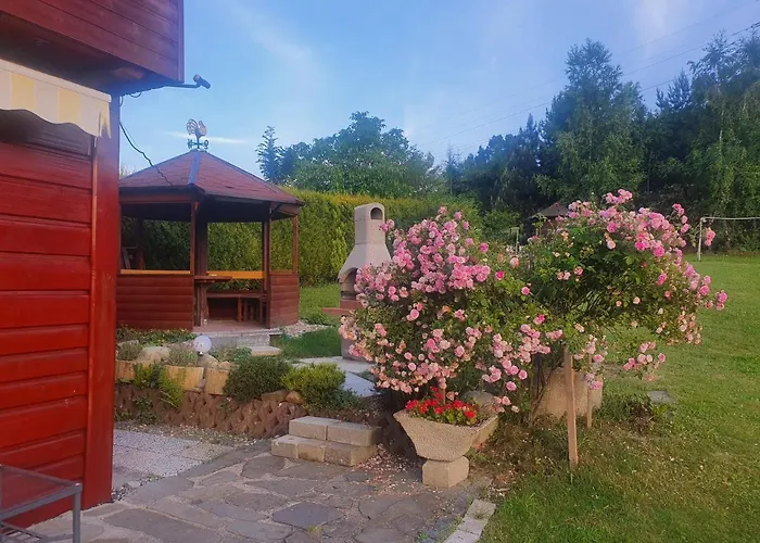 Pod Krolowem بيت للعطل *