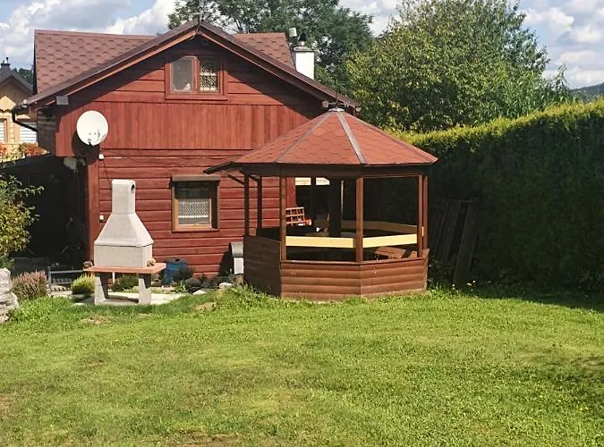 Pod Krolowem بيت للعطل *